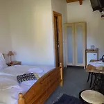 Platán Panzió