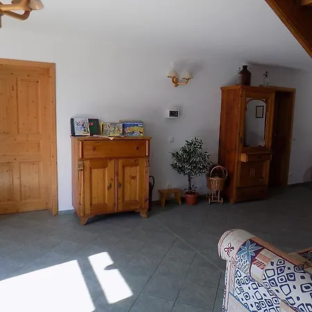 לינה וארוחת בוקר Platan Panzio