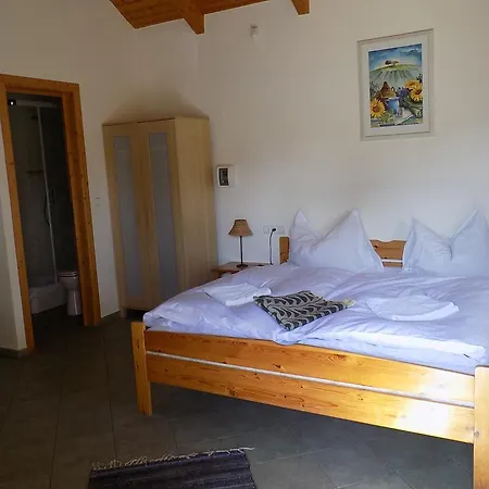 Platan Panzio Bed & Breakfast